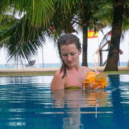 Nn Beach Resort & Spa Нілавелі Екстер'єр фото